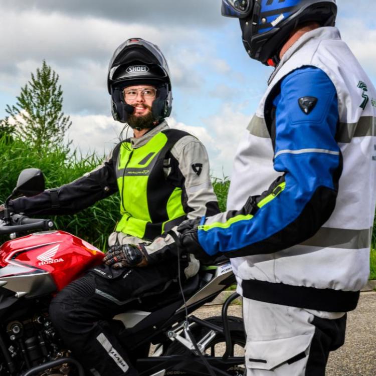 Leeftijd voor het halen van je motorrijbewijs