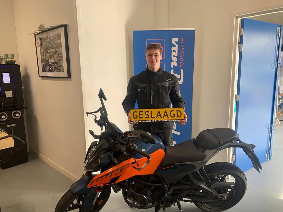 Rijschool Van Bemmel